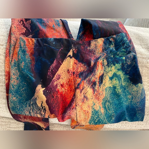 Badinka multicolored splattered leggings size Small - Picture 4 of 4
